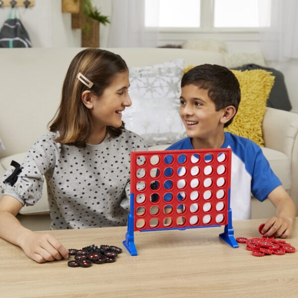 Connect 4 Marvel Spider-Man Edition, Strategy Board Game for 2 Players - Image 4